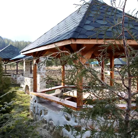 Den House Mini-hôtel Myslovka