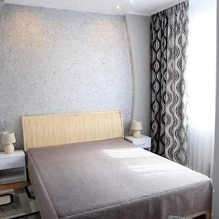 Den House 여관 Myslovka