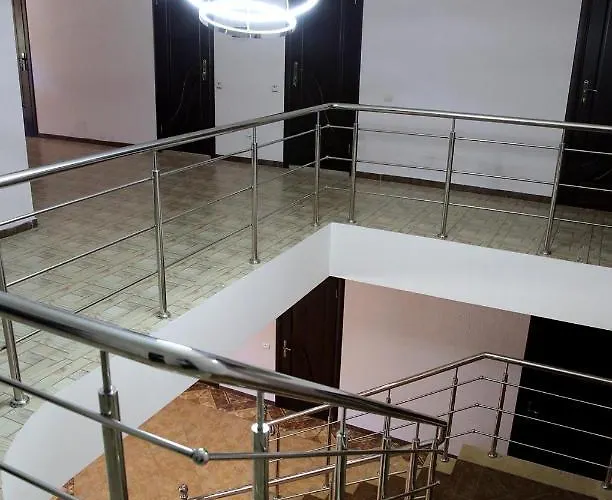 Den House Myslovka