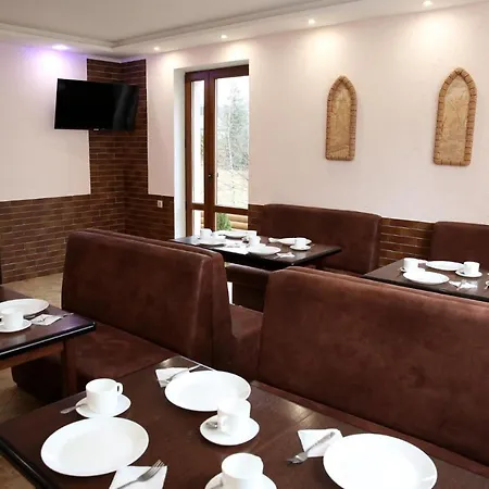 Den House * Myslovka